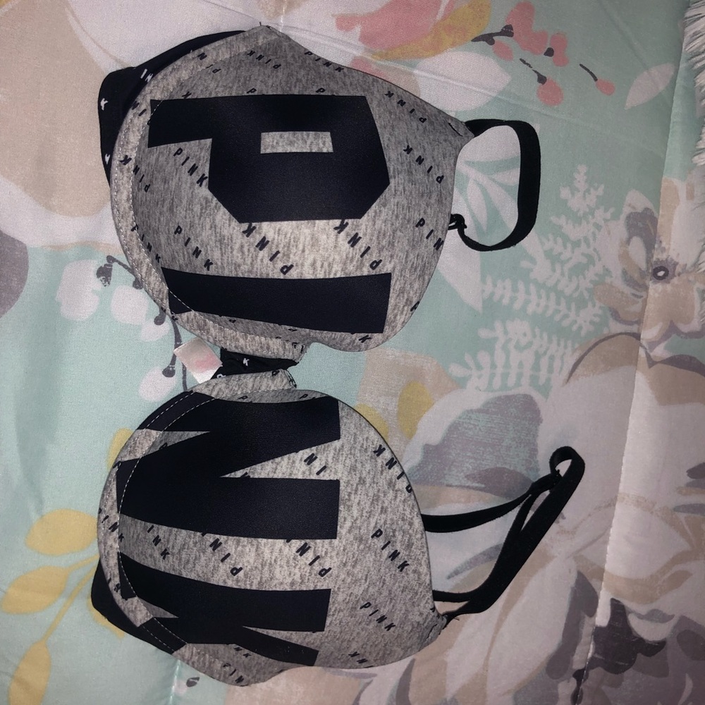 PINK Where Everywhere T-Shirt Bra